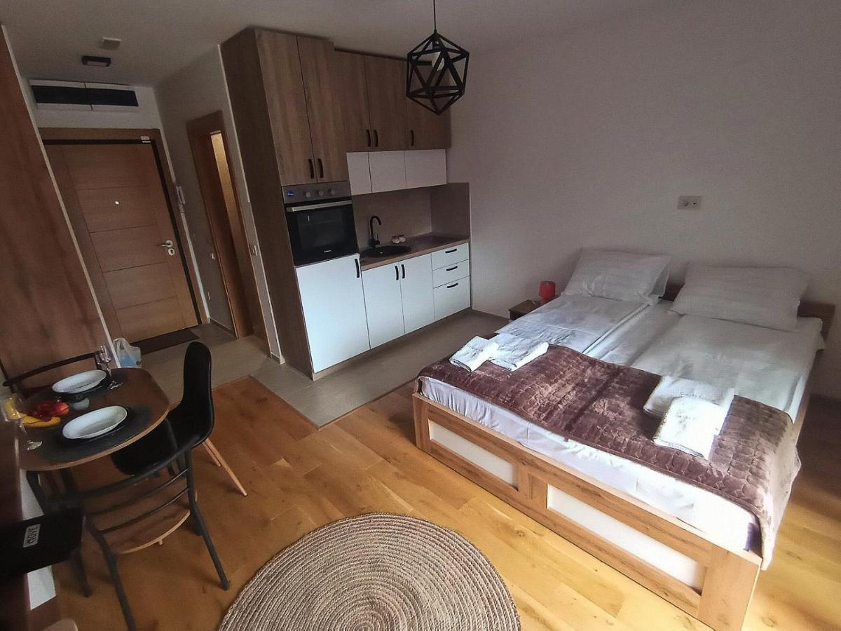 Studio Apartman Gorski Kristal ซลาตีบอร์ ภายนอก รูปภาพ