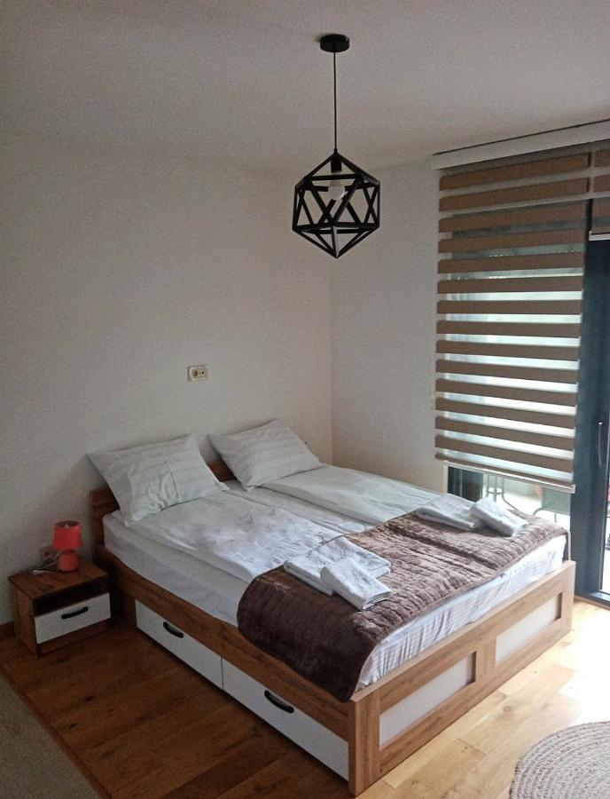 Studio Apartman Gorski Kristal ซลาตีบอร์ ภายนอก รูปภาพ